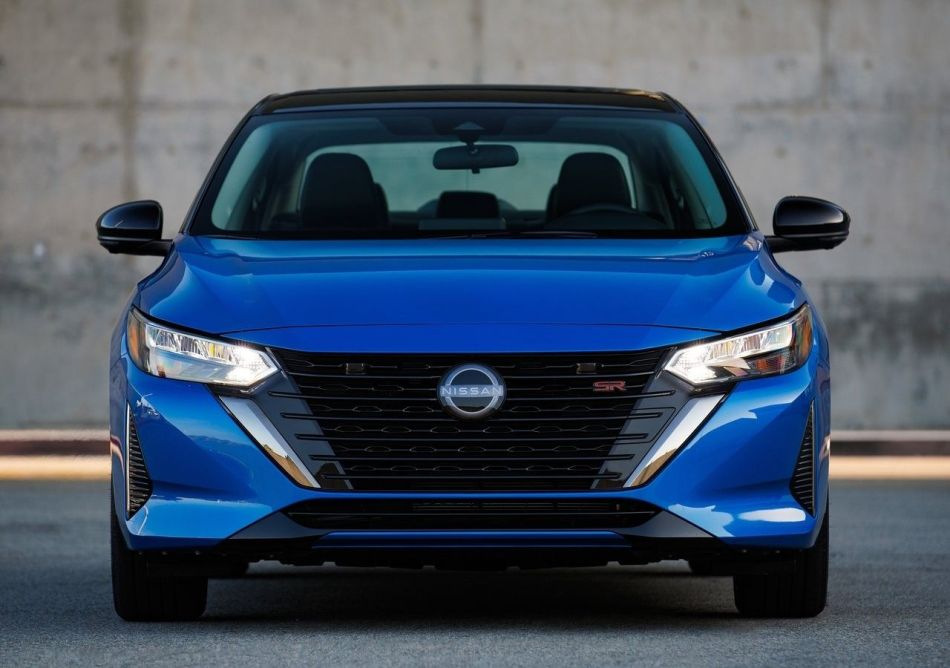Test av Nissan Sentra: 2023 års facelift