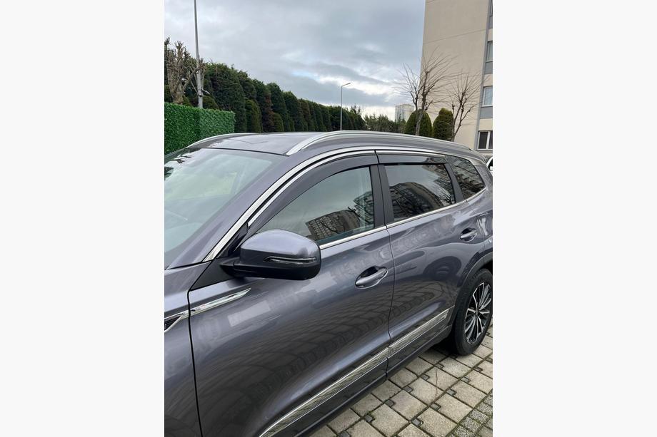 Chery Tiggo 8 2017– Vindavvisare för fönster med kromlist (4 st, Sunplex Steinless) Image