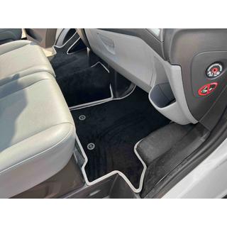 Premium textilmattor (fram, svarta) Ford Custom 2013–2022 foto 1