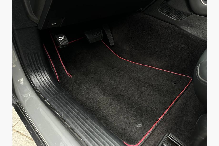 Dodge Challenger 2008–2023 Premium textilmattor (Coupé, Svart) Image