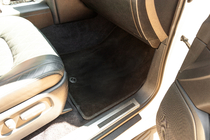 Toyota Land Cruiser 200 2007–2021 Textilmattor Classic V-2 (2012-2021, Svart) foto 9