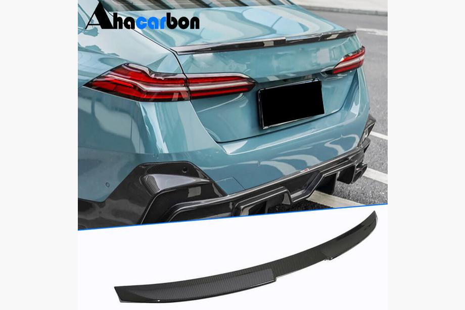 BMW 5/i5-serie G60/G60E/G61 2023– M4-Style bakspoiler (kolfiber) Image