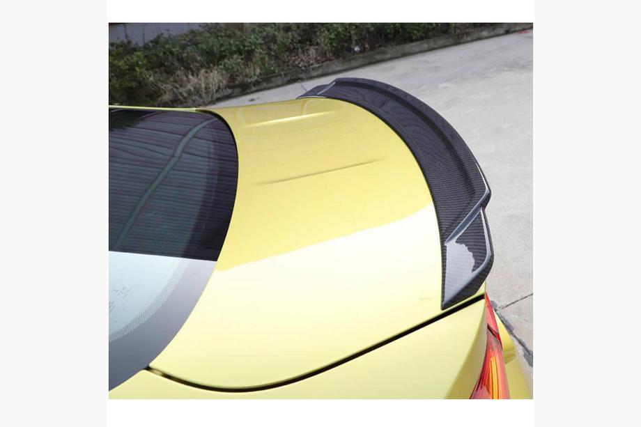 BMW 4-serie F32/F33/F36 2012–2020 Spoiler V2 (för F82, kolfiber) Foto 3