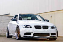 BMW 3-serien E92/E93 2006–2013 Frontläpp till stötfångare AK-Style (för M3, kolfiber) foto 3