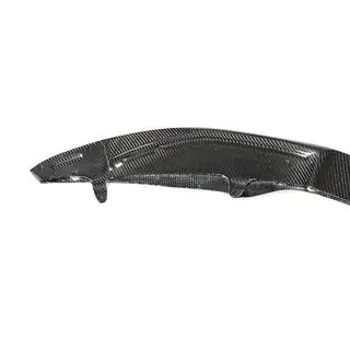 Frontläpp Lip V6 för F82/F83 (kolfiber) foto 4