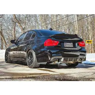 Bakre stötfångardiffusor (för E90 M-Sport, kolfiber) foto 3