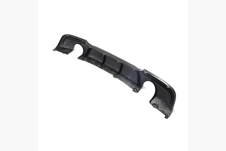 BMW 3-serie E90/E91 2005–2011 Bakre stötfångardiffusor (för E90 M-Sport, kolfiber) Foto 11