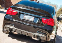 BMW 3-serie E90/E91 2005–2011 Bakre stötfångardiffusor FRP V5 (för E90 M Sport) foto 6