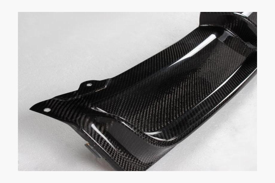 BMW 3-serien F30/F31 2012–2019 Bakre stötfångardiffuser i kolfiber V6 (för M-Sport) Foto 9