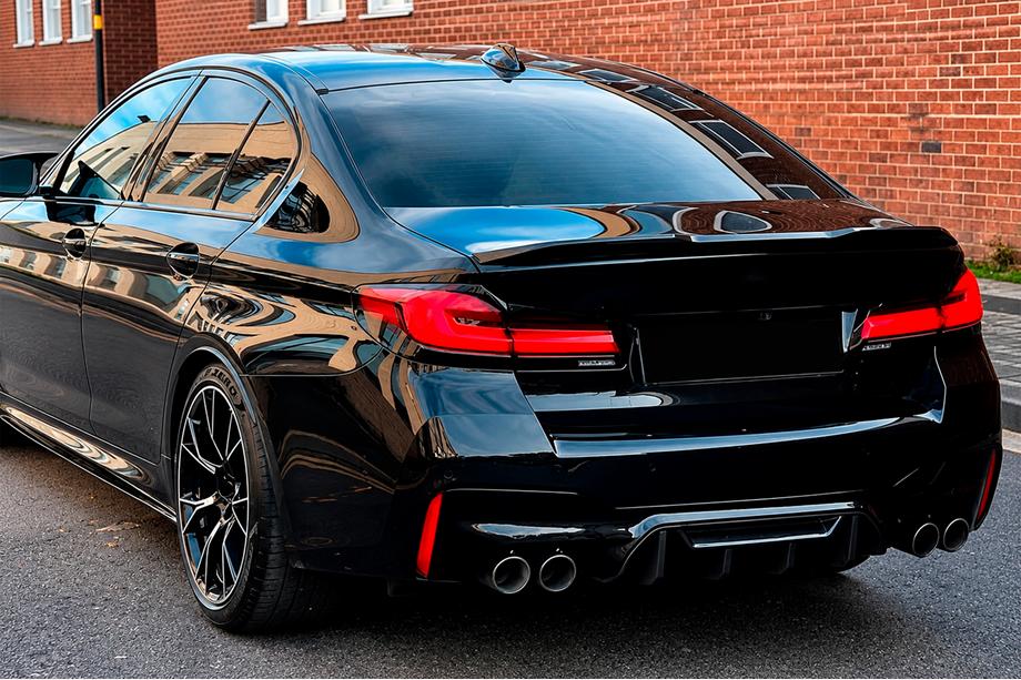 BMW 5-serien G30/G31 2017–2023 Bakre stötfångardiffuser V1 (för M5 F90, kolfiber) Image