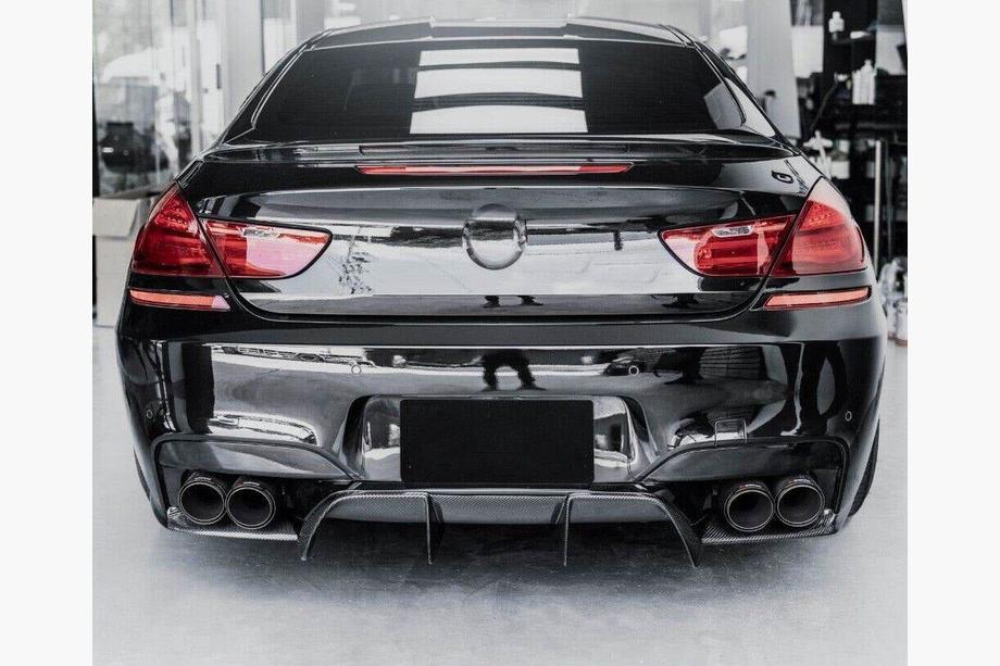 BMW 6-serien F12/F13/F06 2011–2018 Bakre stötfångardiffusor V1 (för M6, kolfiber) Foto 5