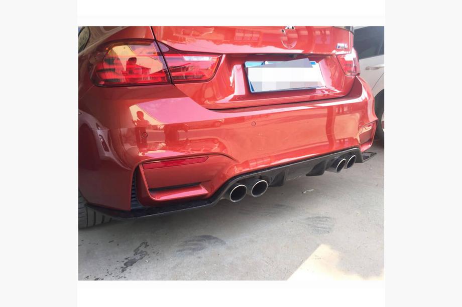 BMW 3-serien F30/F31 2012–2019 Bakre stötfångardiffusor V3 (för F80, kolfiber) Foto 4