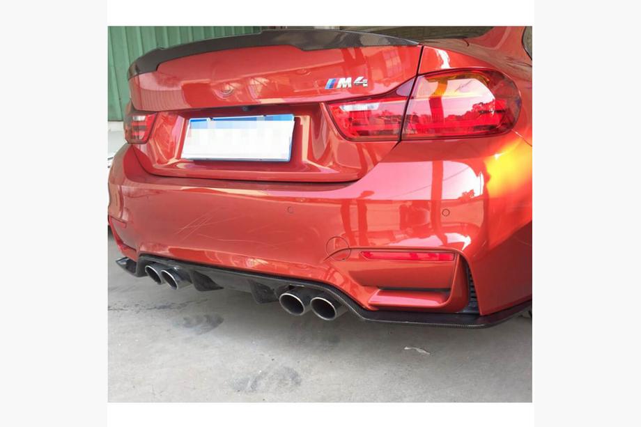 BMW 4-serie F32/F33/F36 2012–2020 Bakre stötfångardiffusor V2 (för F82/F83, kolfiber) Foto 5