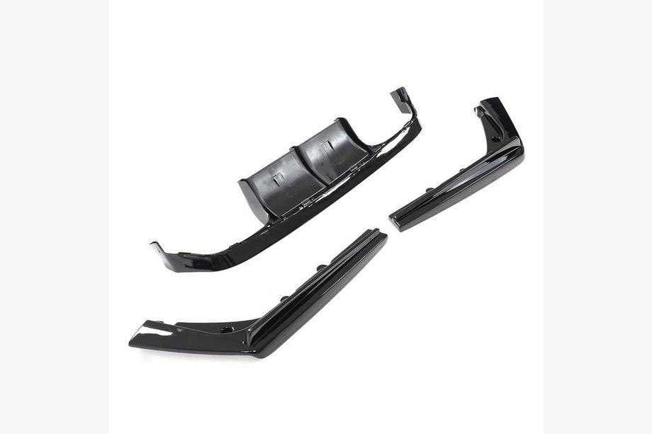 BMW 4-serie F32/F33/F36 2012–2020 Bakre stötfångardiffusor i carbon ABS V14 (för F82/F83) Foto 5