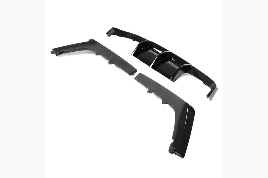 BMW 4-serie F32/F33/F36 2012–2020 Bakre stötfångardiffusor i carbon ABS V14 (för F82/F83) Foto 7