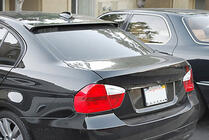 BMW 3-serie E90/E91 2005–2011 Bagageluckespoiler V1 (för E90, kolfiber) foto 5