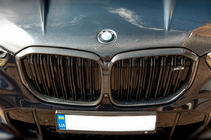 BMW X5 G05 2019–2026 Njurgaller M-Look V1 (2018-2022, kolfiber) foto 2