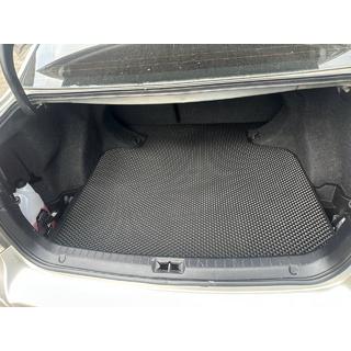 Bagagerumsmatta (SD, svart) Toyota Avensis 2003–2009 foto 3