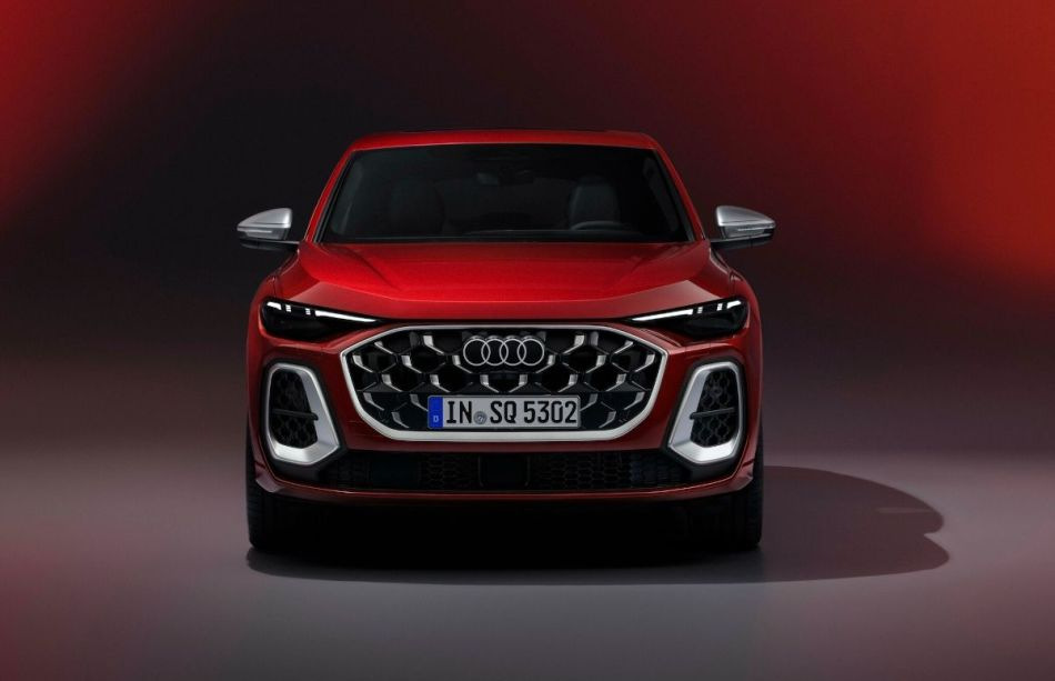 Audi SQ5 Sportback 2025: test av den sportiga crossover-coupén