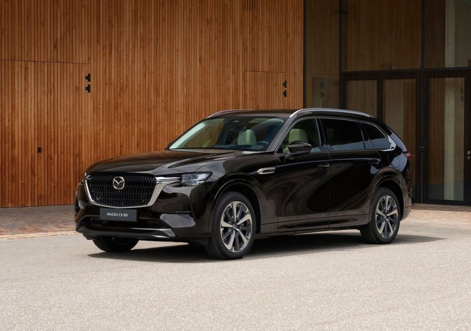 Test: den stilrena och tekniska crossovern Mazda CX-80