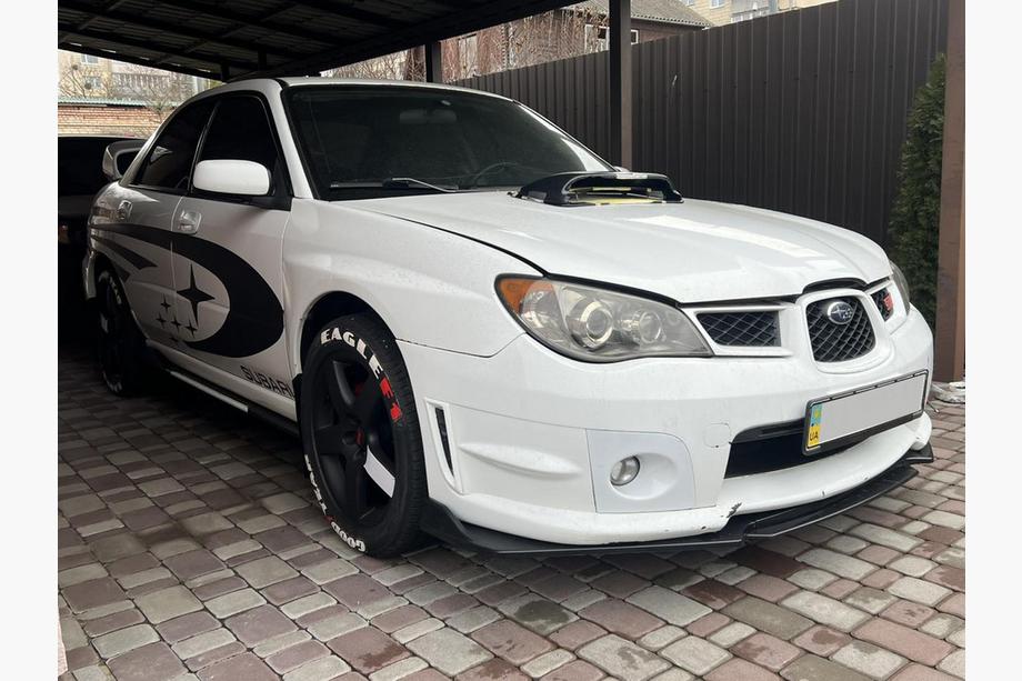 Subaru Impreza 2000–2007 Frontläppspoiler Niken Black (ABS) Foto 6