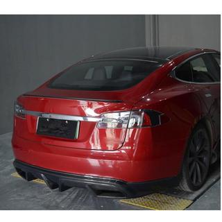 Bakre stötfångardiffuser V1 (2012-2016, kolfiber) Tesla Model S 2012– foto 2