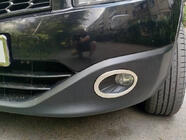 Nissan Qashqai 2010–2014 Yttre kromlist runt dimljus (2 st, rostfritt stål) foto 1