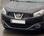 Nissan Qashqai 2010–2014 Yttre kromlist runt dimljus (2 st, rostfritt stål) foto 2