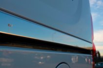 Opel Combo 2012–2018 Rostfri list under skjutdörr (2 st) foto 6