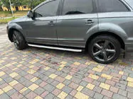 Audi Q7 2005–2015 Sidosteg Fullmond (2 st, aluminium) foto 3