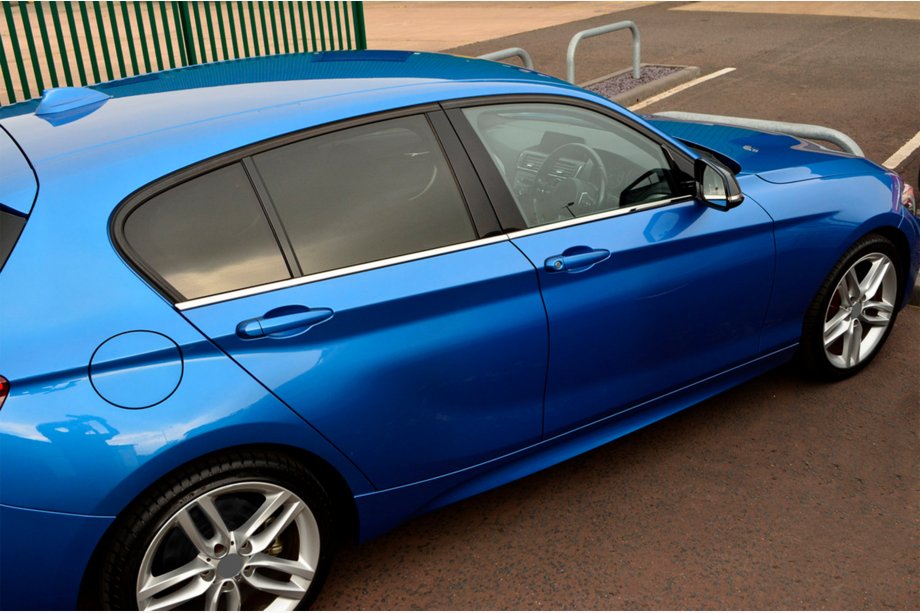 BMW 1-serien F20/F21 2011–2019 Fönsterlist (rostfritt stål) Image