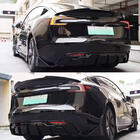 Tesla Model 3 2017– FRP V4 spoiler (2023-2025) foto 2