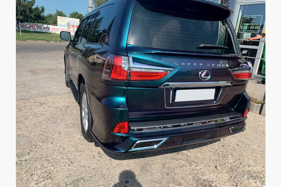 Lexus LX570/450d 2008–2022 TRD bakdiffusor (2016-2022) Image
