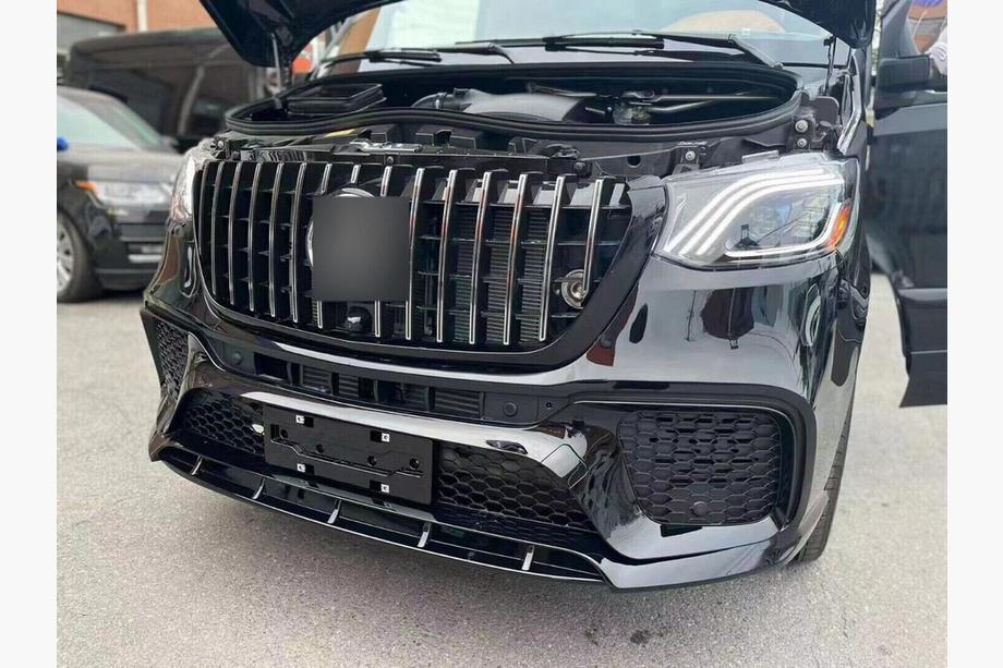 Mercedes Sprinter W907/W910 2018– Maybach strålkastare (2 st) Image