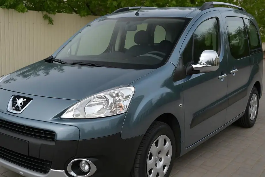 Peugeot Partner Tepee 2008–2018 Spegelskal i rostfritt stål 2008-2012 (2 st) Foto 1