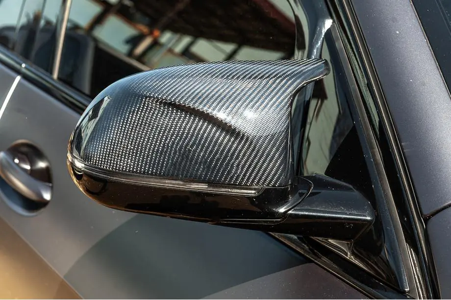 BMW X5 G05 2019–2026 Spegelskåpor M V1 (2 st, kolfiber) Image