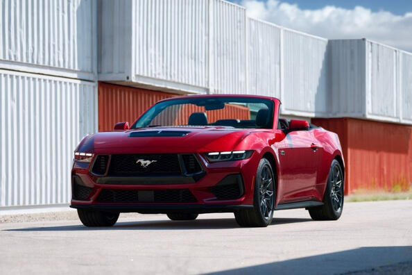 Test av sjunde generationens Ford Mustang Convertible