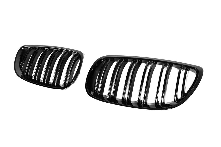 BMW 3-serien E92/E93 2006–2013 Njurgaller M-Look (för 2007-2010 non-M / 2008-2013 M3, blanksvart) Foto 4