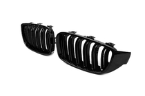 BMW 3-serien F30/F31 2012–2019 Njurgrillar M-Look (för F80 M3, svart högglans) foto 3