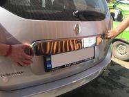 Dacia Duster 2008–2018 Hel list ovanför registreringsskylt (rostfri) foto 2