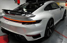 Porsche 911 (992) 2018– Bakre stötfångare komplett foto 1