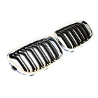 BMW 1-serien F20/F21 2011–2019 M-Look njurgrill (2011-2014, blank svart med kromkant) foto 2