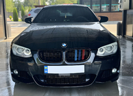 BMW 3-serien E92/E93 2006–2013 Njurgaller M-Look (för 2005-2009, M-Color) foto 1