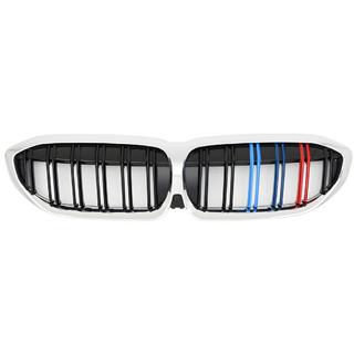 Njurgaller M-Look V2 (2018-2022, M-Color med kromlist) BMW 3-serien G20/G21 2018– foto 2
