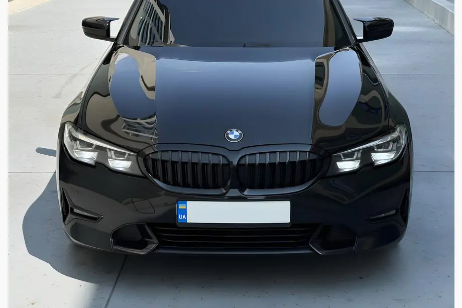 BMW 3-serien G20/G21 2018– Njurgrillar 1 Bar (2018-2022, blank svart) Image