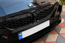 BMW 3-serien G20/G21 2018– Njurgaller Diamond Black (2018-2022, svart kant) Utan kamerauttag foto 1