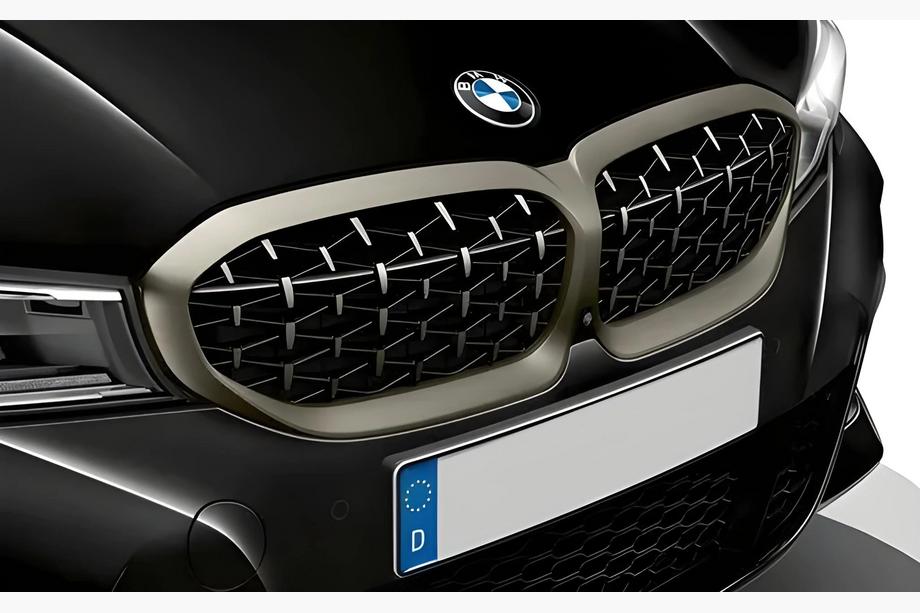 BMW 3-serien G20/G21 2018– Njurgaller Diamond Silver (2018-2022, matt kromkant) Image