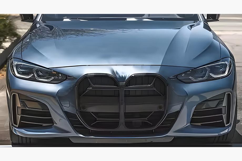 BMW 4-serien G22/23/26 2020– CS-Style njurgrill (för G26, blank svart) Image
