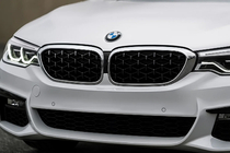 BMW 5-serien G30/G31 2017–2023 Njurgrill Diamond Black V1 (2017-2020, kromlist) foto 1