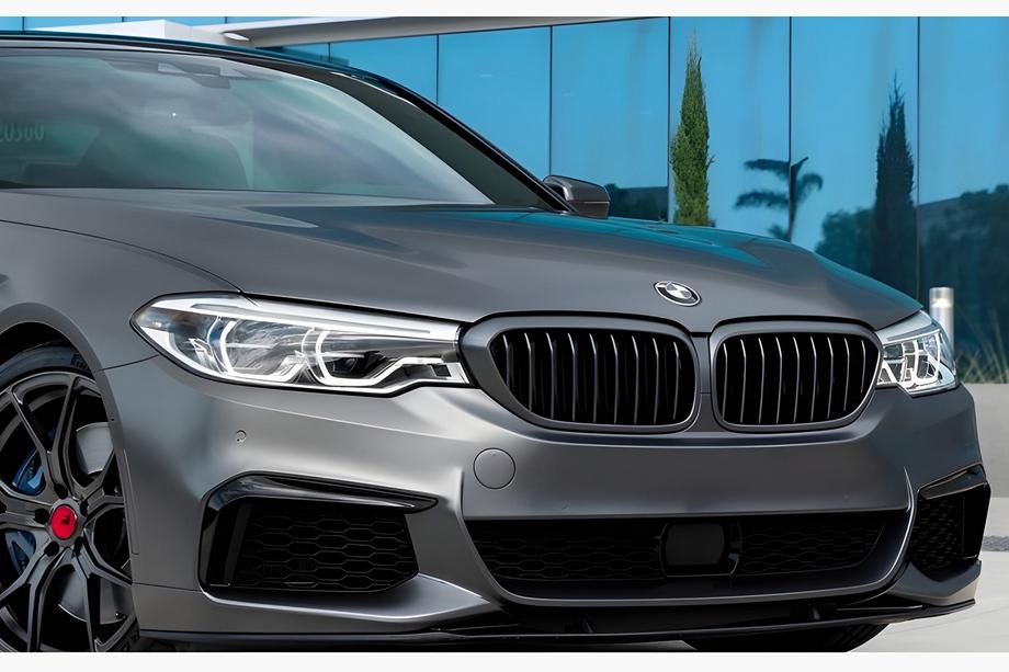 BMW 5-serien G30/G31 2017–2023 Njurgaller 1 Bar (2017-2020, matt svart) Image